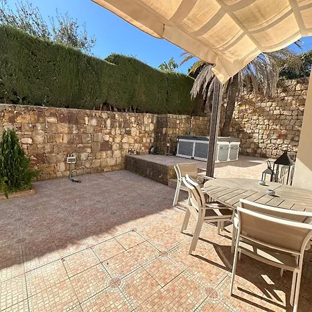 Holiday home Rubi Manilva